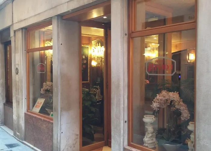 Antico PanadaHotel Venise